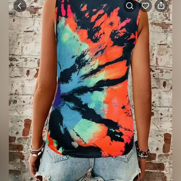 🎉🎉 Host Pick 🎉🎉 Red Tie Dye Notched Neck Tank Top - Picture 2 of 2